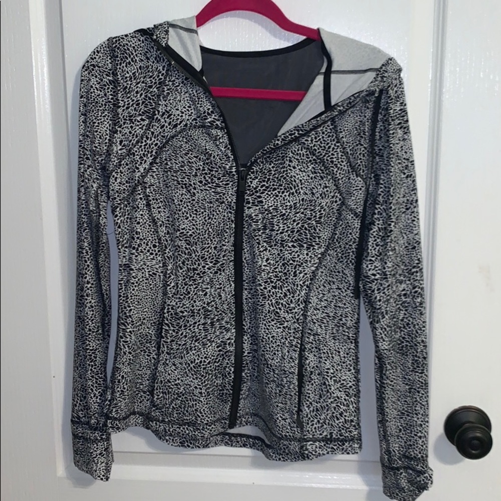 Lululemon hoodie jacket